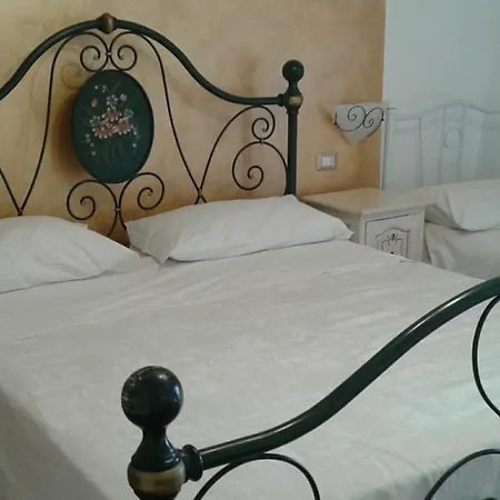 S. Antonio Ristorante Silvia 3* Furci Siculo