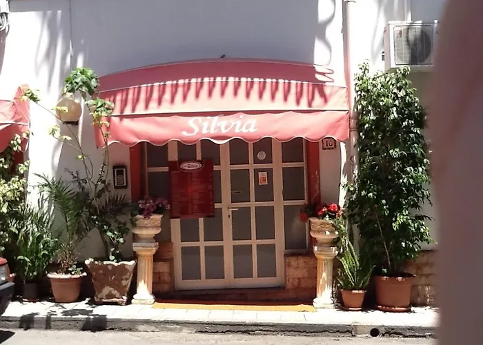 Gasthof S. Antonio Ristorante Silvia 3*